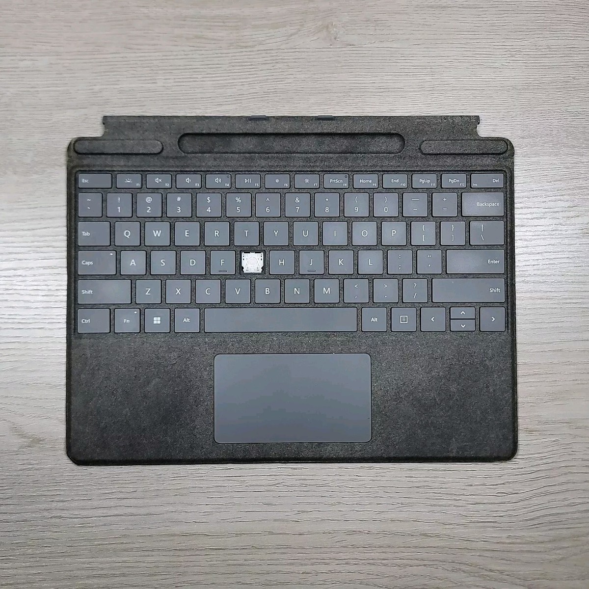 純正 Surface Pro用 Signature キーボード Amazon | Surface Pro Signature キーボード ブラック