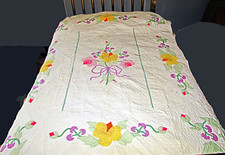 vintage floral applique quilt