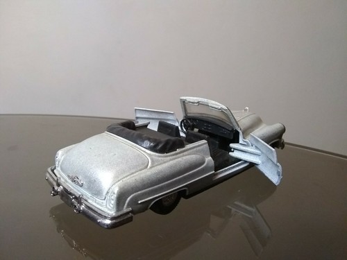 Vintage 200I Toy To Friction 8804 Buick Roadmaster Cabriolet 1:35 Made in China - Picture 5 of 5