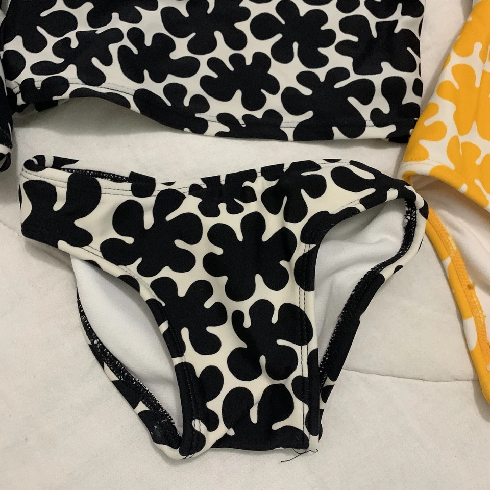 Conjunto de 2 trajes de baño Marimekko For Target para niña pequeña leer descripción para la talla Foto 3 de 4