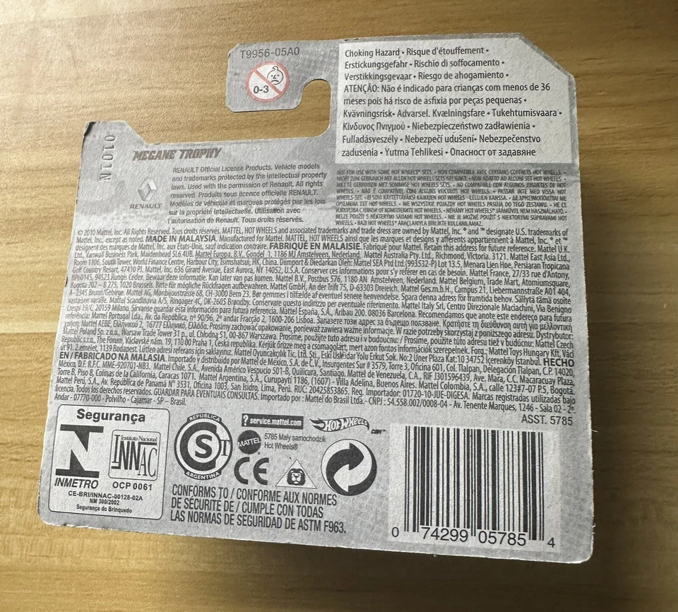 2011 Hot Wheels New Models #16 Megane Trophy (Black) - Image 2 of 2