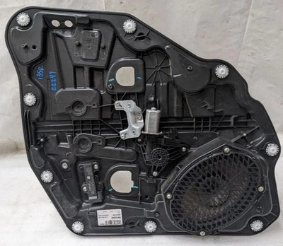 2015-22 Jeep Renegade Passenger Right Rear Window Regulator with Motor OEM