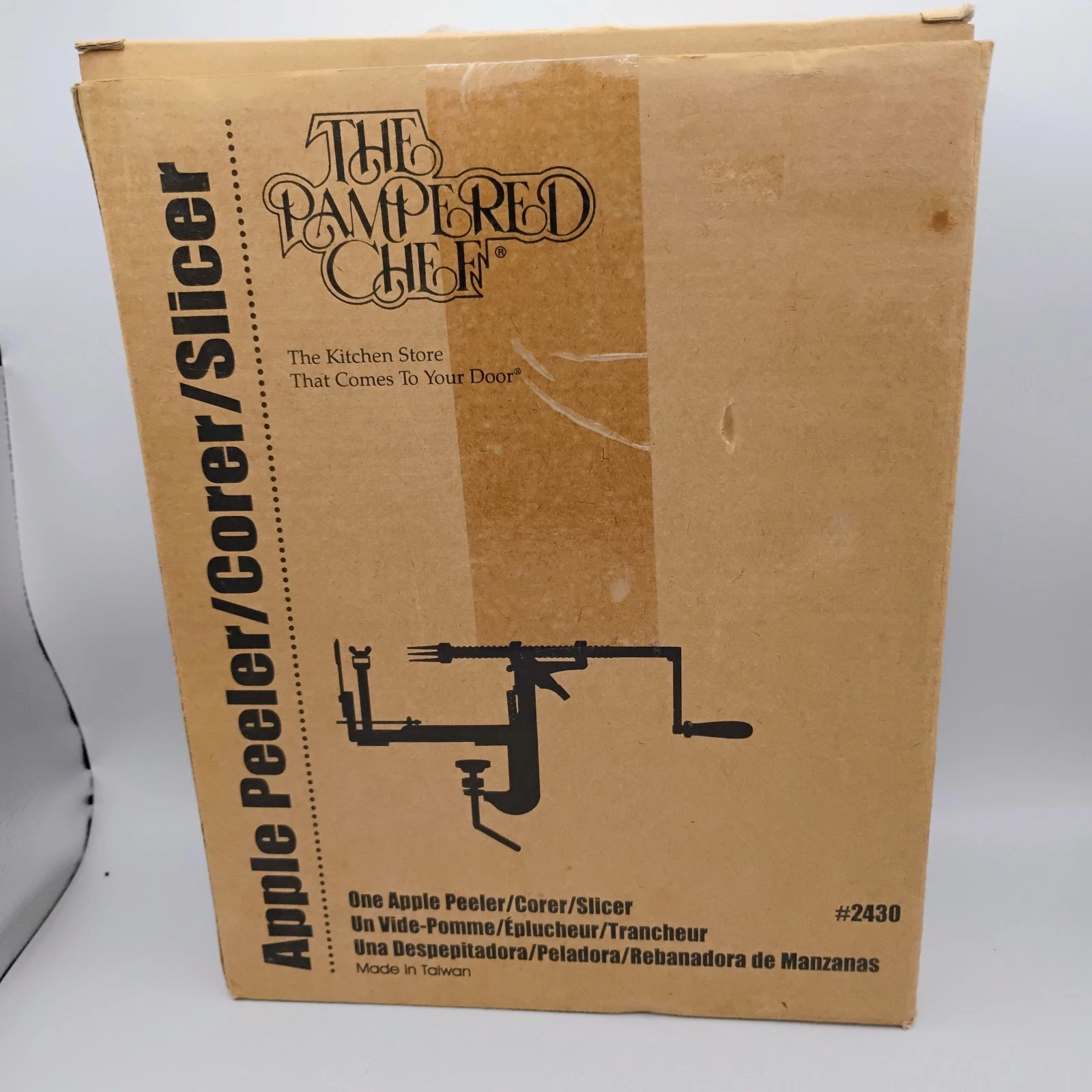 The Pampered Chef Apple Peeler / Corer / Slicer New In Open Box