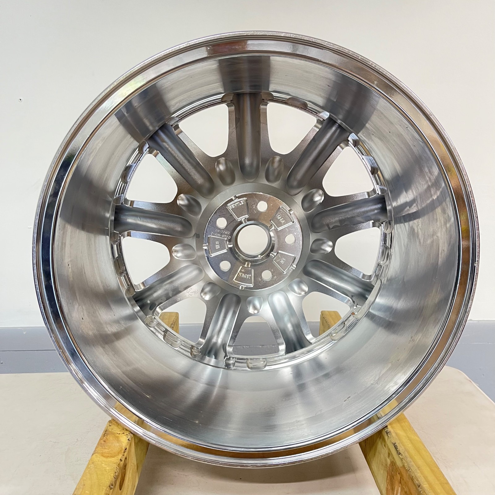 Bentley Continental Wheel Chrome P/N 3W0601025K