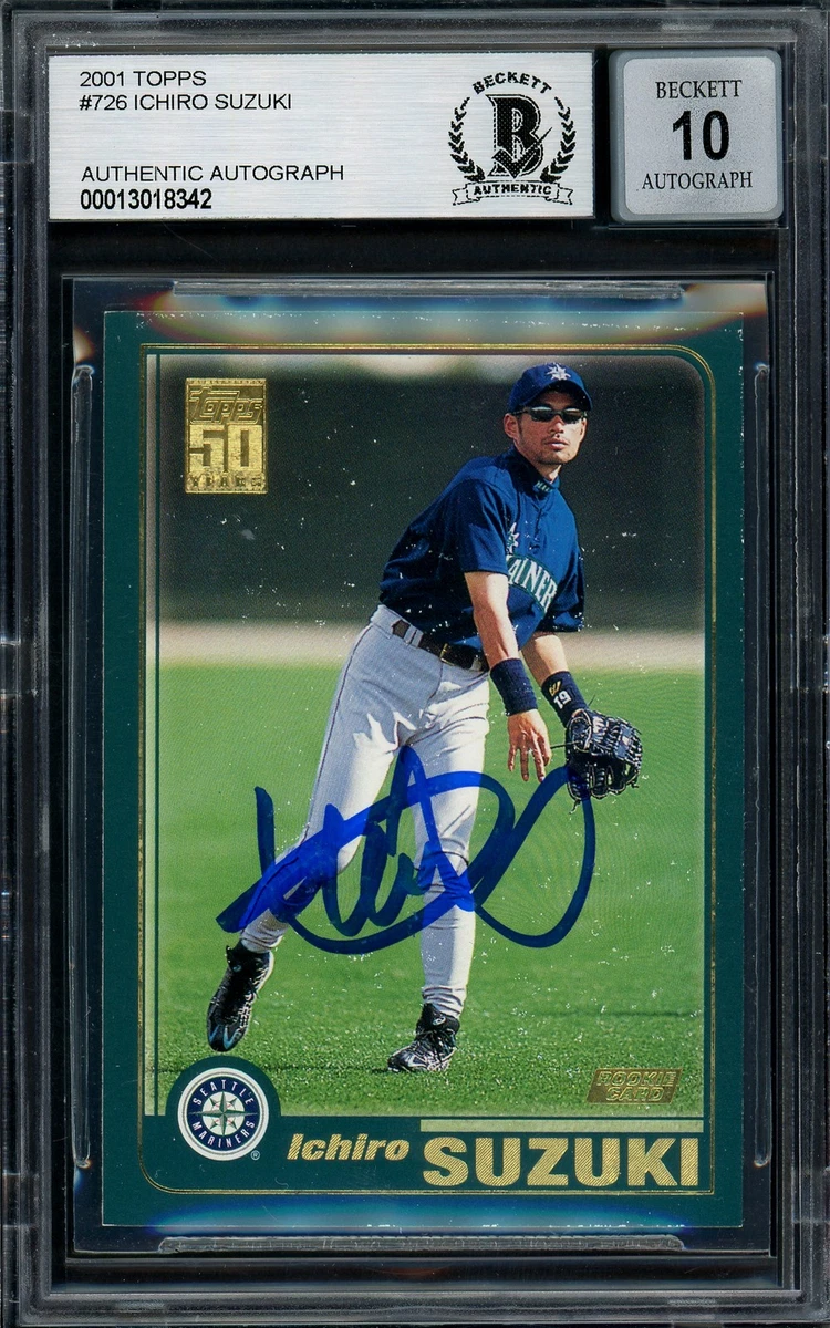 Topps Ichiro Suzuki Autographed Baseball Sports Trading Cards