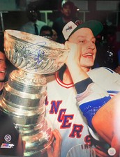 Adam Graves Signed 16x20 Photo COA