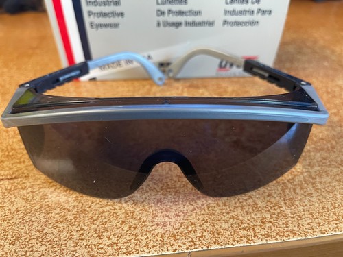 New! NOS UVEX Astrospec 3000 Silver/Black Frame Safety Glasses Made In USA