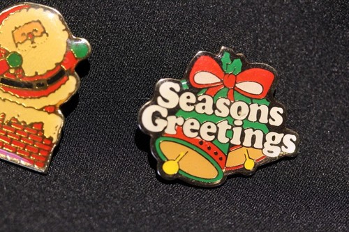 6 Lapel pins Xmas theme Heart candle jesus snowman santa bear metal enamel 25g - Picture 6 of 8