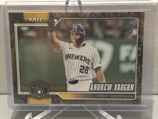2026 Topps Series 1 Memorial Day Camo /25 Andrew Vaughn #303 Brewers