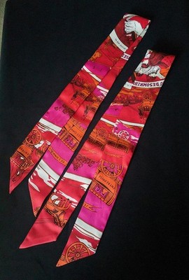 Hermes Twilly Scarf - PAIR - Jeu des Omnibus et Dames Blanche