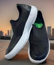 OOFOS Shoes Womens Size 9 OOmg Eezee Low Black Comfort Recovery Outdoor Sneakers