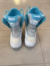 Burton Grom BOA Kids Size 3 Blue/White