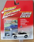 Johnny Lightning 1967 Camaro RS/SS Super Chevy 1:64 White Lightning CHASE