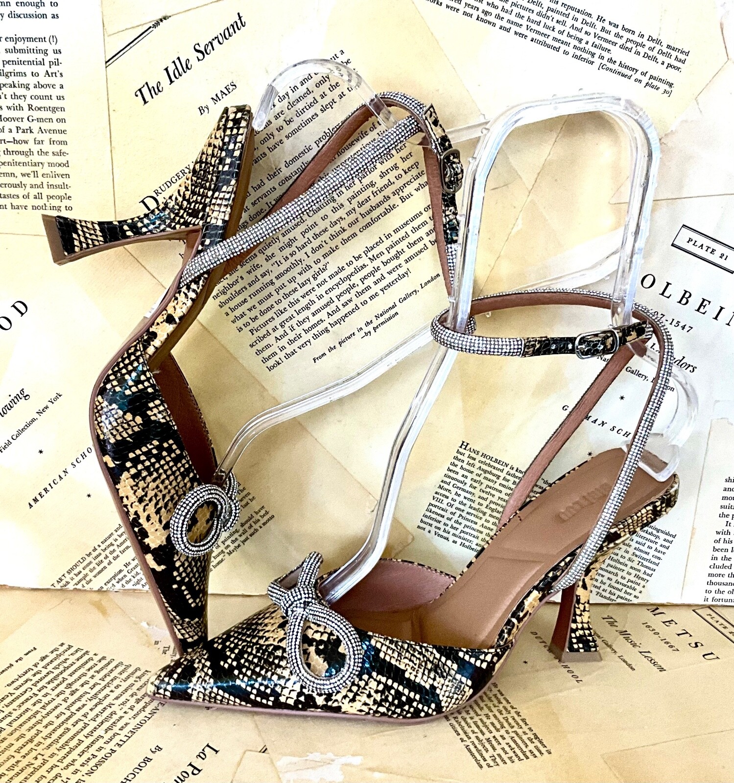 Anthropologie Bibi Lou Alessia Украшенный драгоценными камнями бант на каблуке Коричнево -черный со змеиным тиснением 37/7 НОВЫЙ