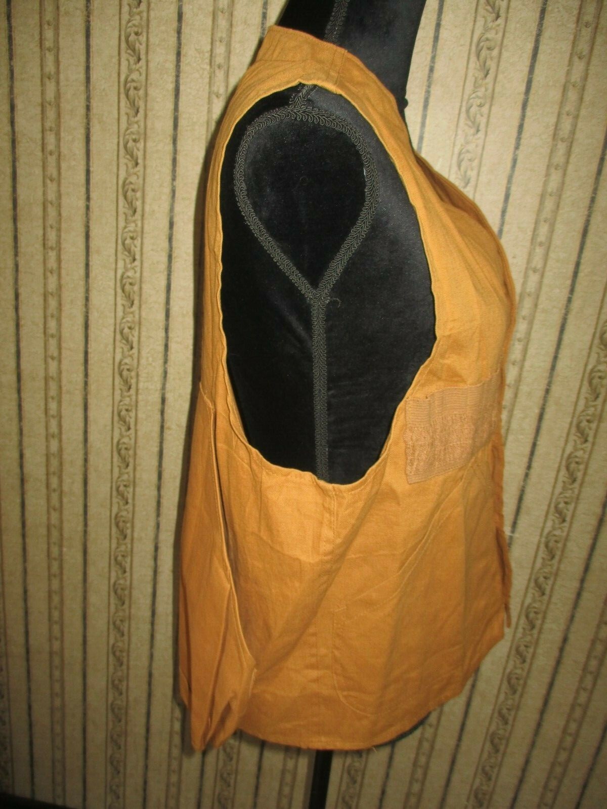 EUC vintage HUNTING CLOTHING BUDDY SCHOELLKOPF vest SIZE MED / WORN