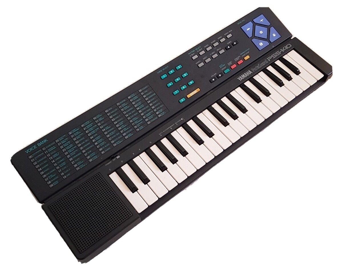 Yamaha PSS140 Portasound Electronic Keyboard