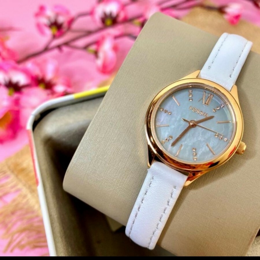 Fossil Suitor Mini Three-Hand White Leather Watch BQ3485 MSRP $115