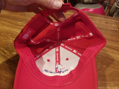 Philadelphia Phillies NL East Champions Hat 2008 Strapback New Era Fits Red Cap - Picture 6 of 6