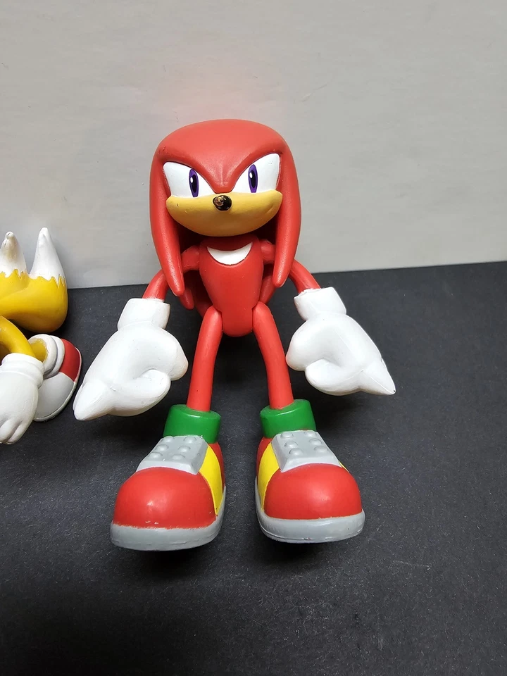 Figura TOMY RARA Sonic the Hedgehog Knuckles Tails + EXTRAS VER FOTOS Y LEER 2-3" Foto 2 de 4