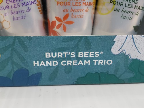 New Gift Box Burt's Bees Hand Cream Trio with Shea Butter 1oz/28.3g (per tube) - Picture 3 of 7