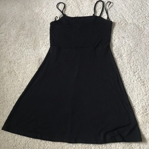 spaghetti strap flowy dress