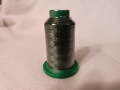 Amann Isacord 40 100% Polyester 1094 Yds Color#5555 Green