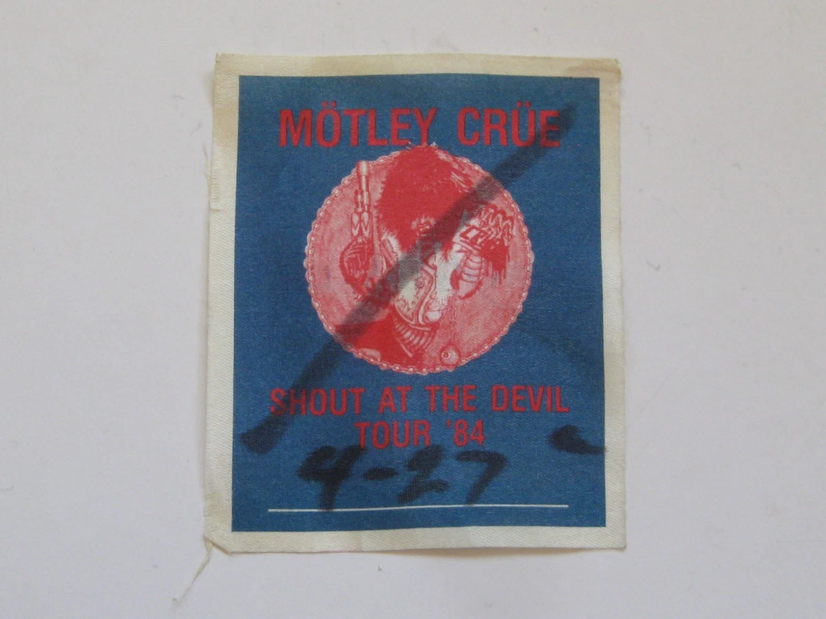 Preços baixos em Memorabilia de Shows de Mötley Crüe Original | eBay
