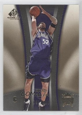 2006-07 SP Game Used Edition Gold 67/100 Brad Miller #82 0q0