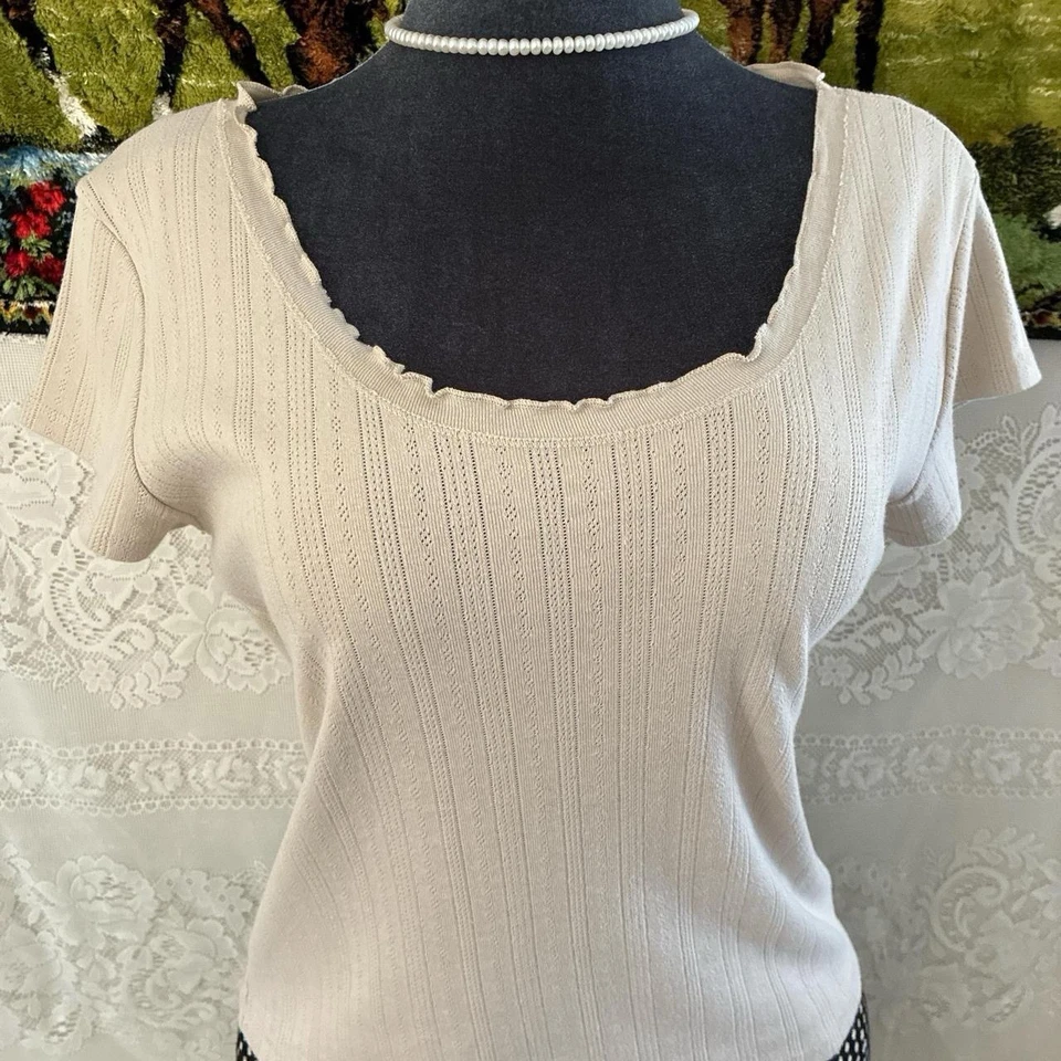 Кремовый ребристый топ с коротким рукавом - Изображение 2 из 4