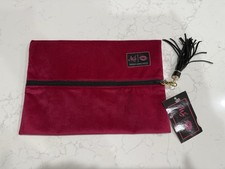 NWT Makeup Junkie Medium Bag Fuscia