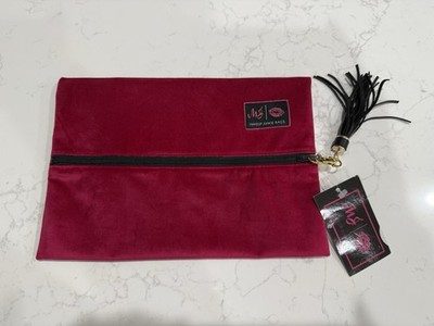 NWT Makeup Junkie Medium Bag Fuscia