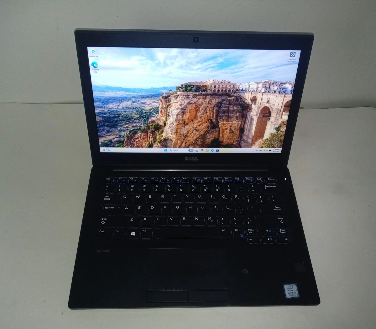 Dell Intel Core i5 7th Gen. PC Laptops & Netbooks 12-12.9 in