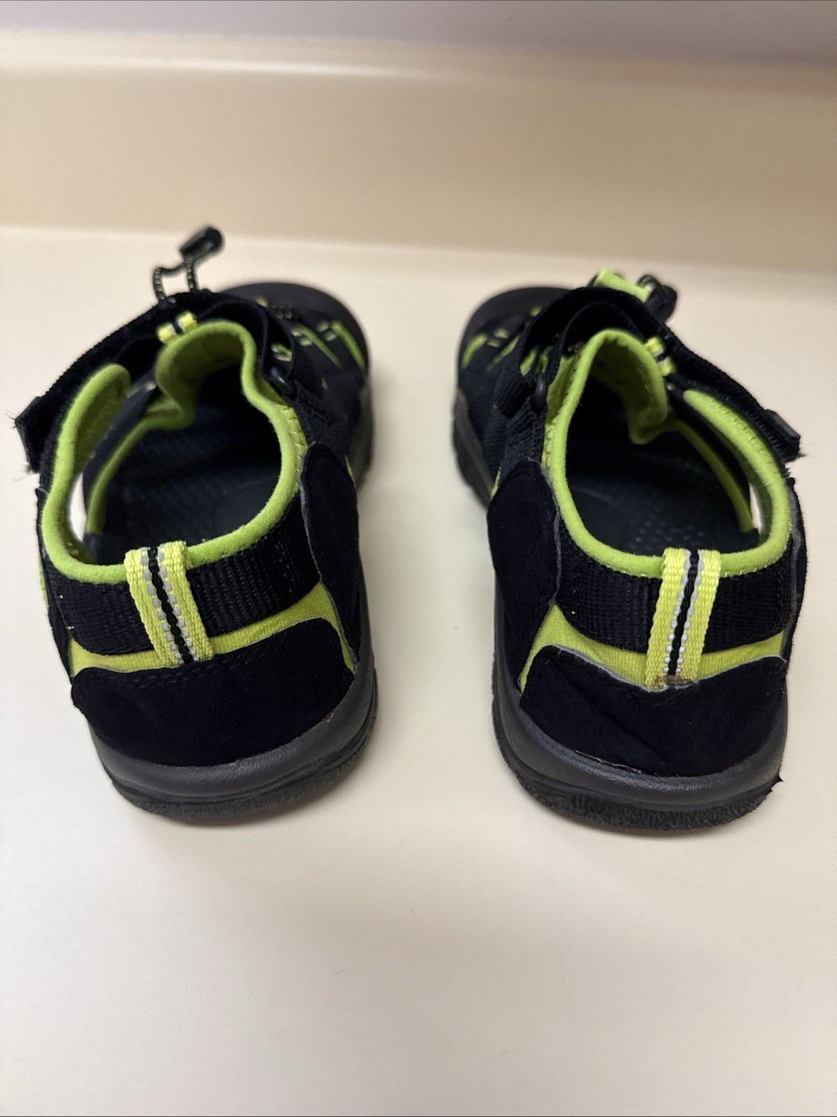 Scarpe sandali Keen donna taglia 5 nero verde punta chiusa impermeabili trail escursionismo