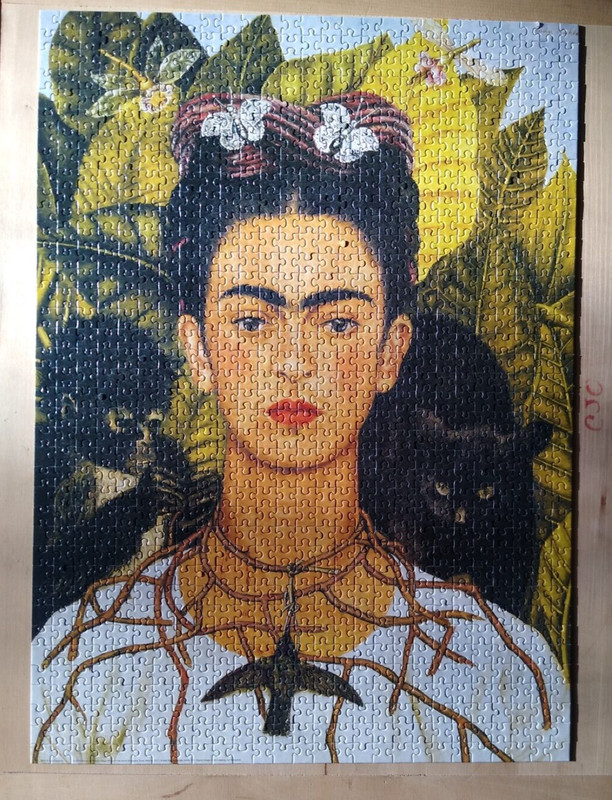 Eurographics Frida Kahlo Self-Portrait with Thorn Necklace and Hummingbird 1000