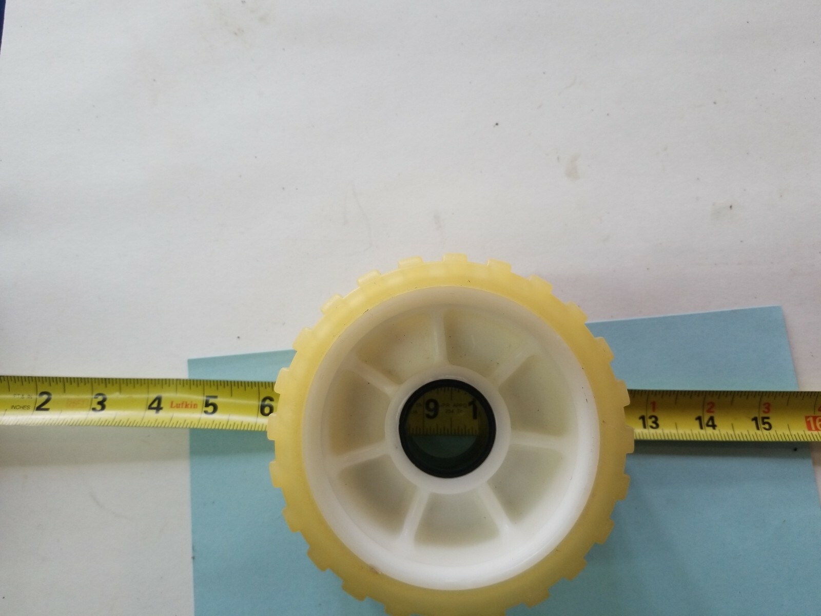 Yates 5" Yellow RIBBED WOBBLE Roller YR500YW Thermal Plastic Boat