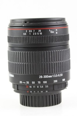 Sigma Zoom 28-300mm 28-300 mm 3.5-6.3 D Macro  für Nikon 