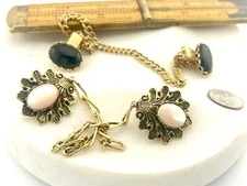 2 Vintage Gemstone Sweater Clips Chains Gold Tone Black Mother Of Pearl Lot