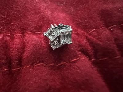 Wempe Ohrstecker Weißgold mit 3 Diamanten Princess- & Emerald-Schliff 0,45 ct
