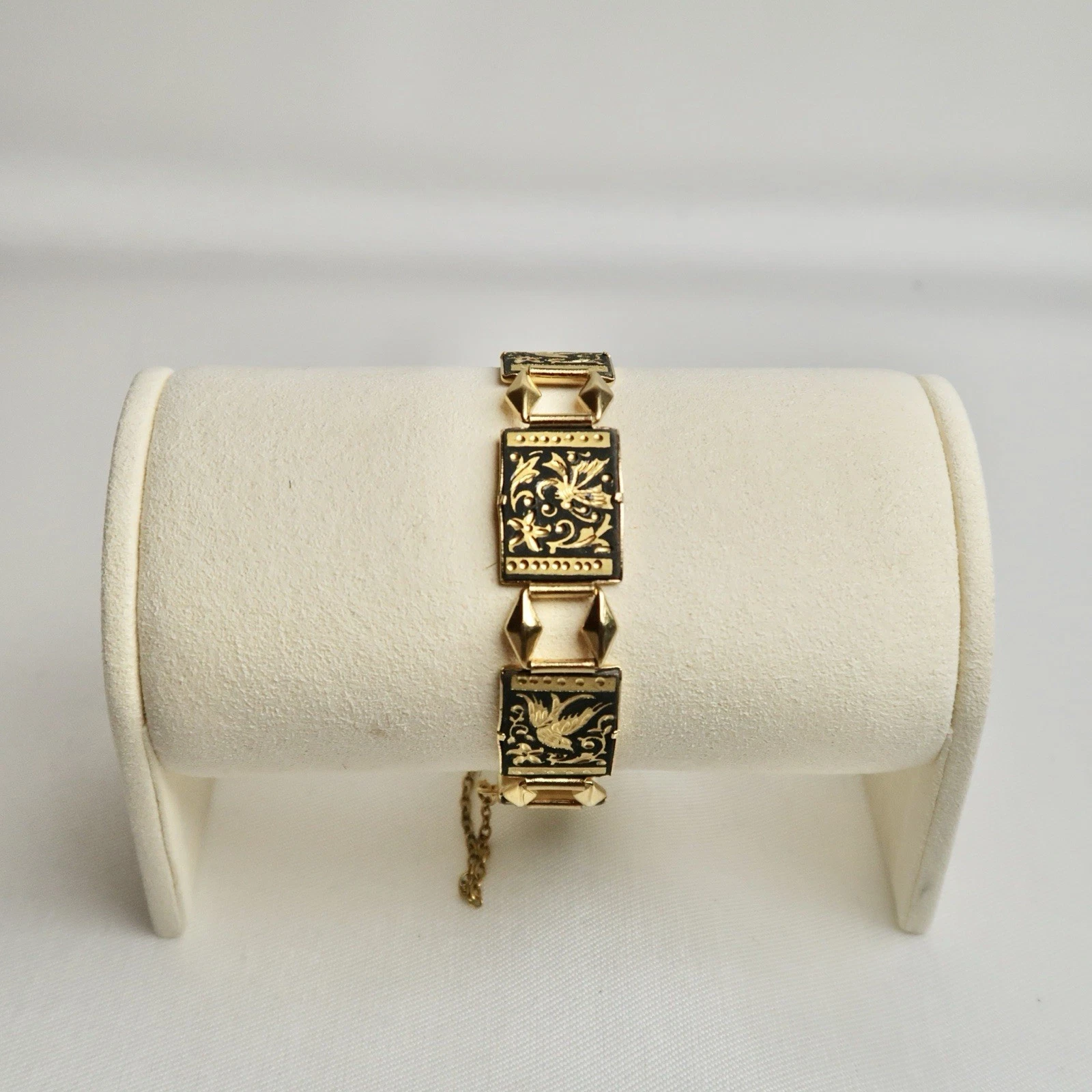 Damascene Spain Etched Floral Link Gold Tone Vintage Bracelet Jewelry Br128