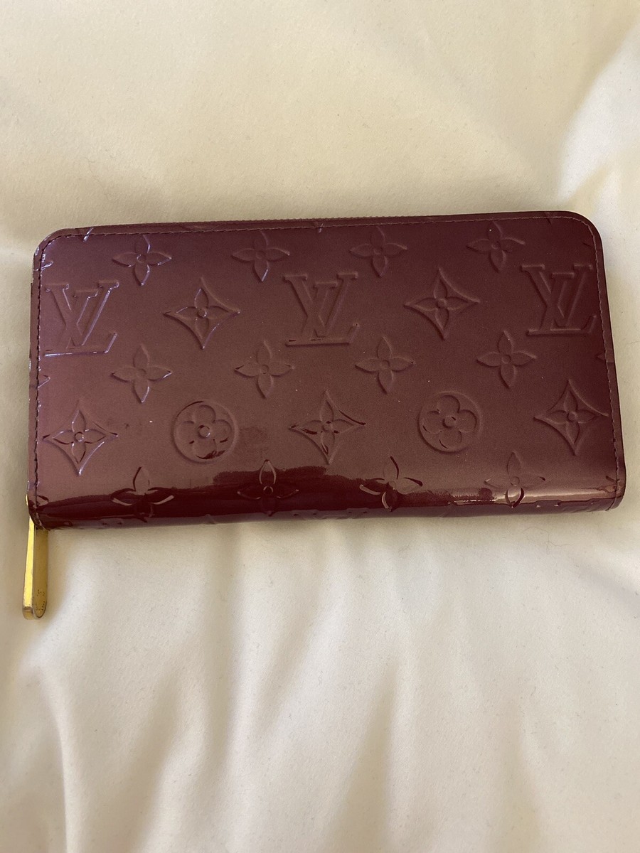 LOUIS VUITTON Monogram Vernis Patent Leather Zippy Wallet | eBay