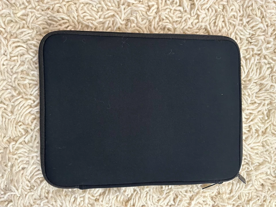 Mac Book Pro 13,3 Zoll Hülle Tasche schwarz Neopren