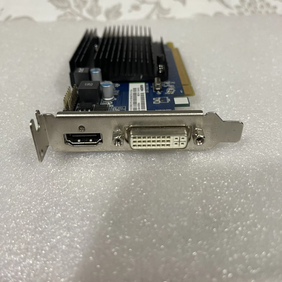 NEW Sapphire ATI AMD 5450 1GB DDR3 PCI-E Low profile Video Card 299-AE164-000SA - Image 3 of 3