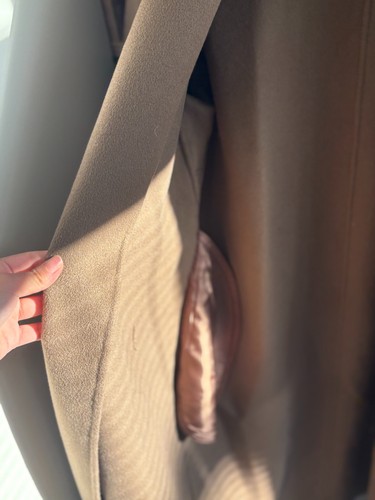 Cappotto lungo fatto a mano 20% cashmere 80% lana - taglia M, design minimalista lusso - Foto 4 di 17
