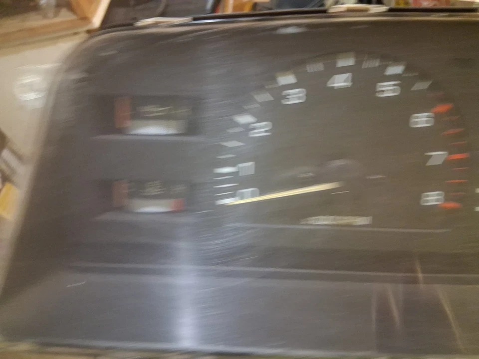 1989-1995? Panel de instrumentos para camioneta Toyota sin probar Foto 2 de 4