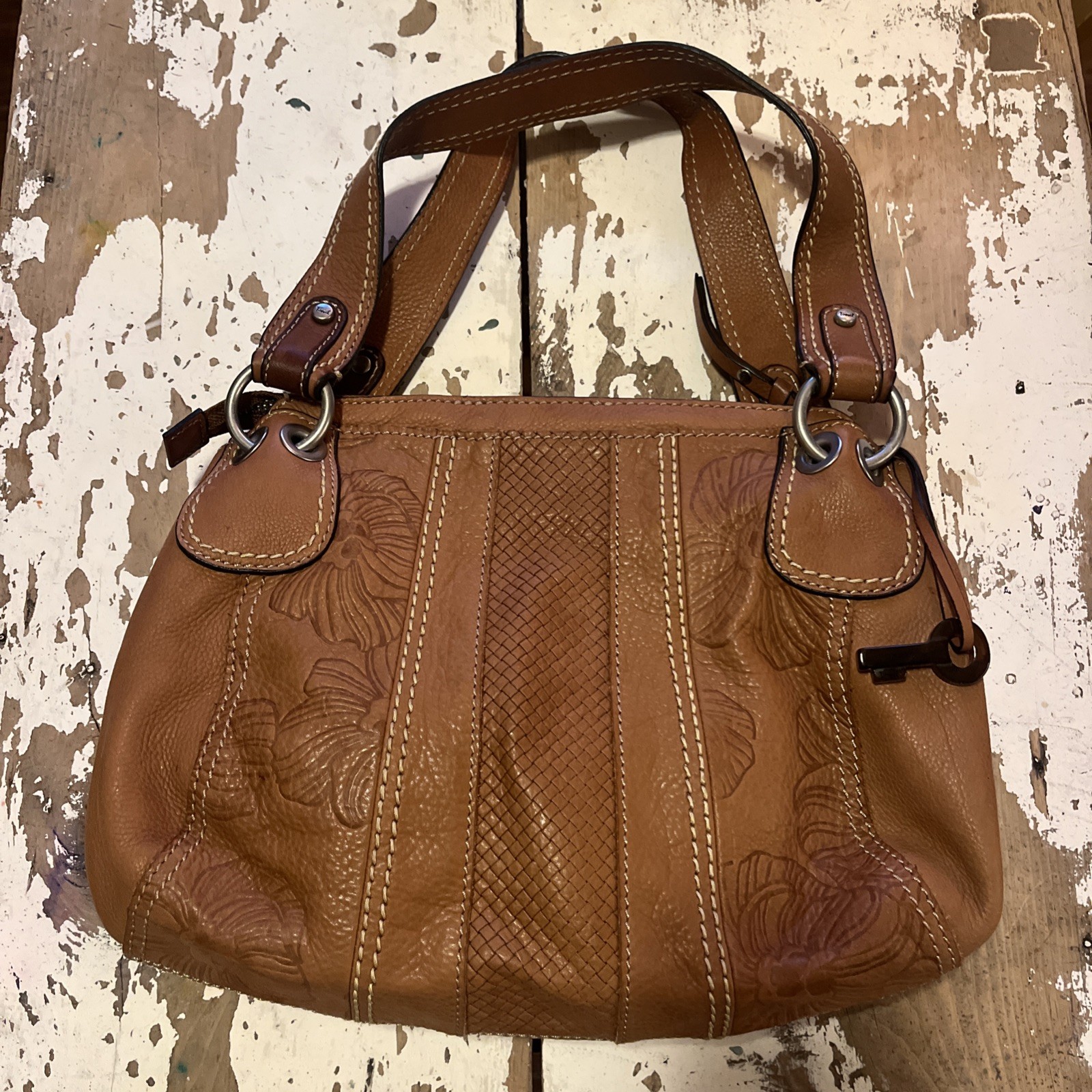 Y2K Fossil  Embossed Floral Leather Shoulder Bag Purse Boho