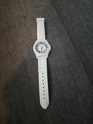 MARC BY MARC JACOBS WHITE RUBBER WATCH