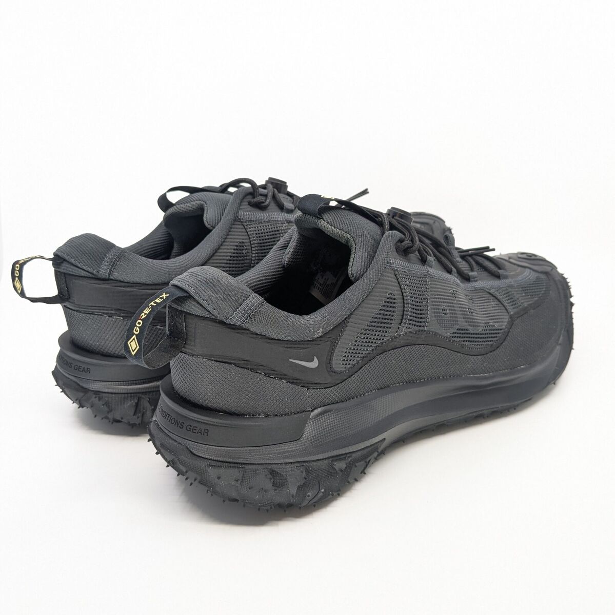 Nike ACG Mountain Fly 2 Gore-Tex Low Black Smoke Gray Mens Nike ACG Mountain Fly 2 Gore-Tex Low Black Smoke Gray Mens