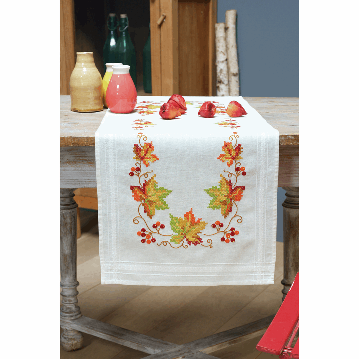 Vervaco table runner stitch embroidery kit Autumn leaves, stamped, DIY - Image 2