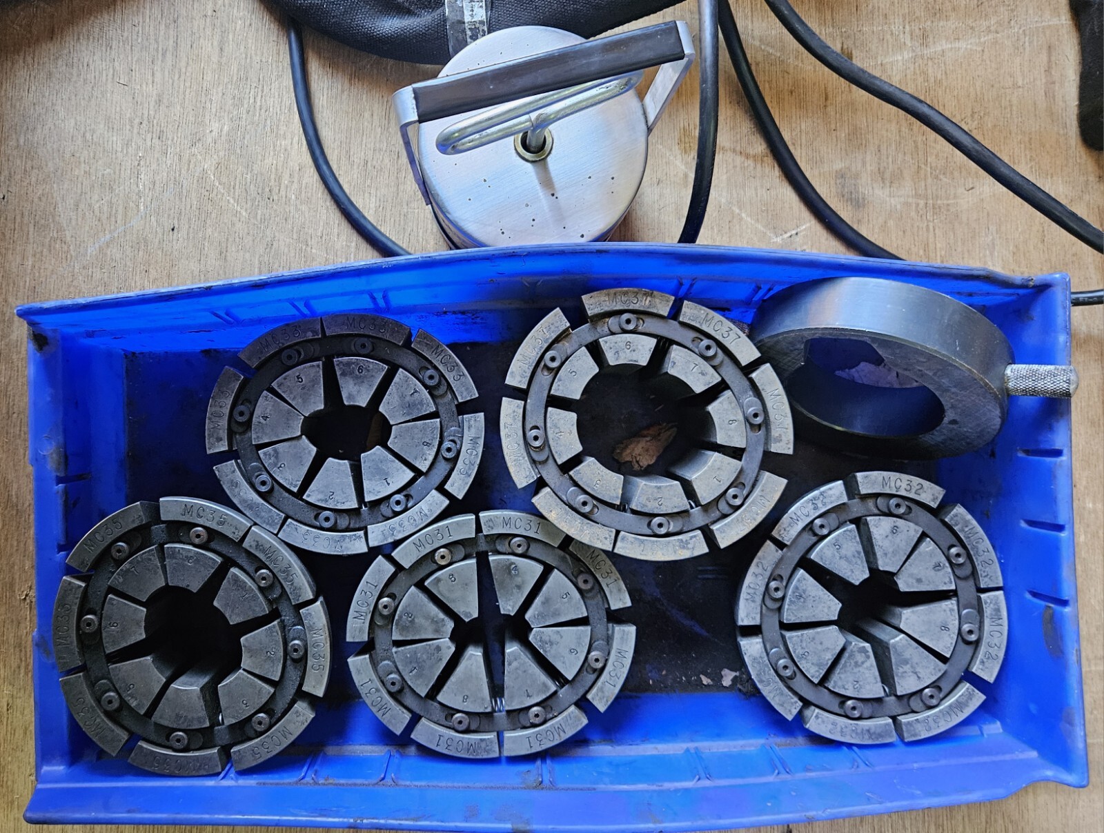 GATES 420 MOBILECRIMP HYDRAULIC HOSE CRIMPER ELEC. PUMP with 5 DIES eBay