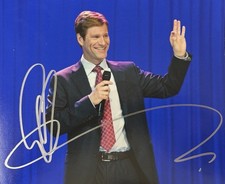 Aaron Eckhart Autographed Signed 8x10 Photograph BAS Beckett COA